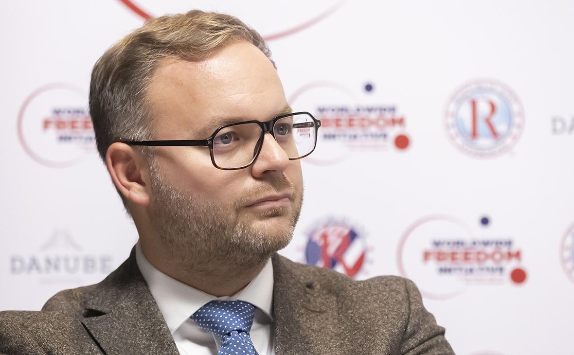 Советник премьера Венгрии заявил, что США не хотят завершения конфликта на Украине